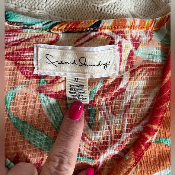 French Laundry Tropical Short Sleeve Summer Blouse Women’s Size Medium - Picture 13 of 14